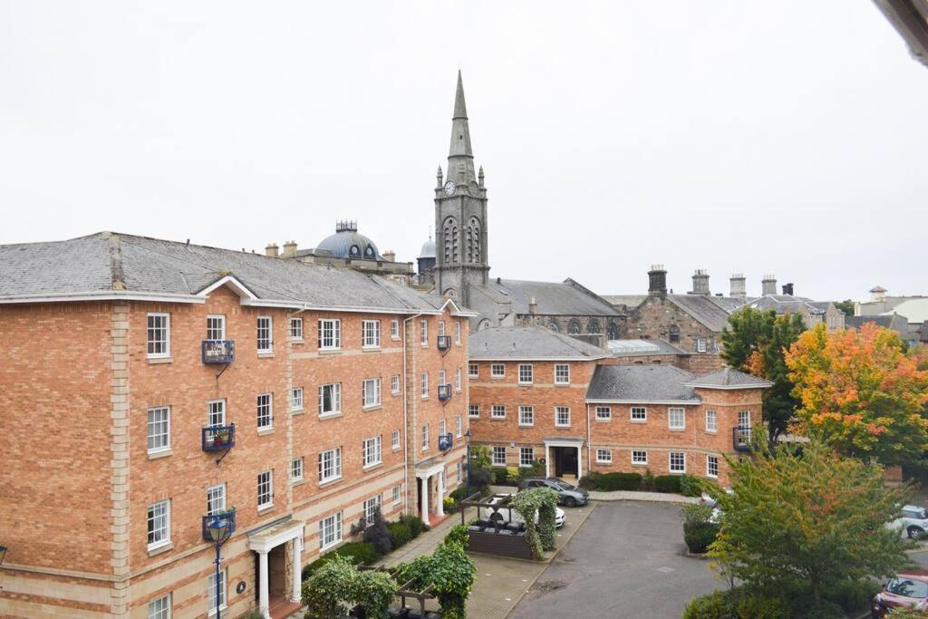 My Waterfront Apartment, Views Over Water Of Leith 에든버러 외부 사진