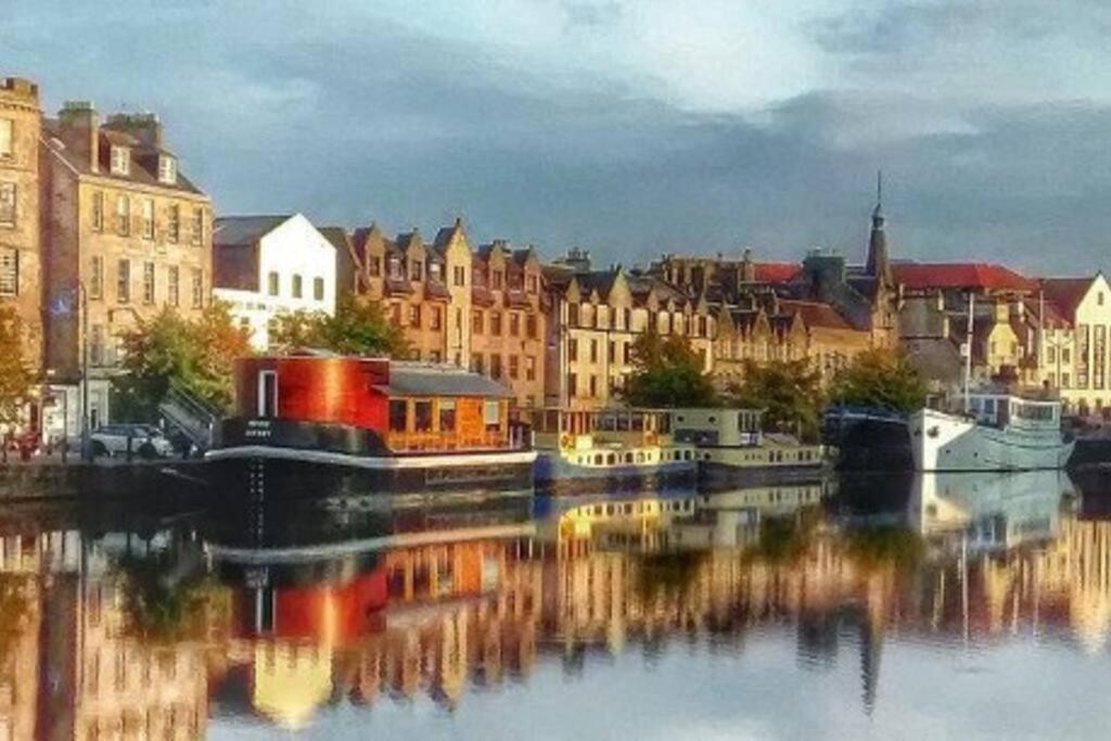 My Waterfront Apartment, Views Over Water Of Leith 에든버러 외부 사진